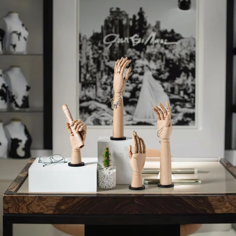 Solid Wood Hand Mannequin Rack - Body Jewelry Stores 评论和价格