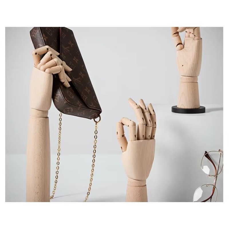 Solid Wood Hand Mannequin Rack - Body Jewelry Stores 评论和价格